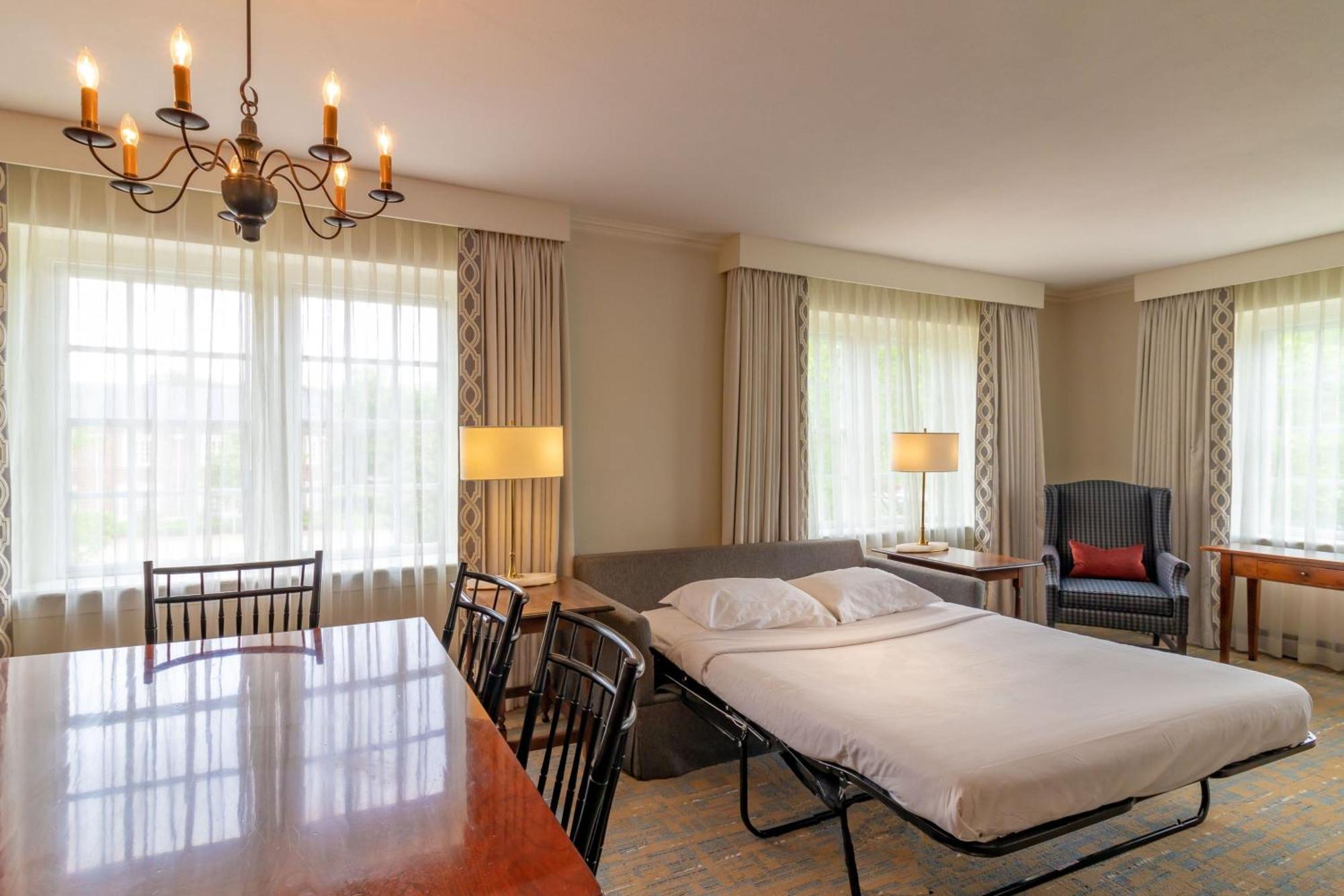 Lodge, Autograph Collection 5* Williamsburg