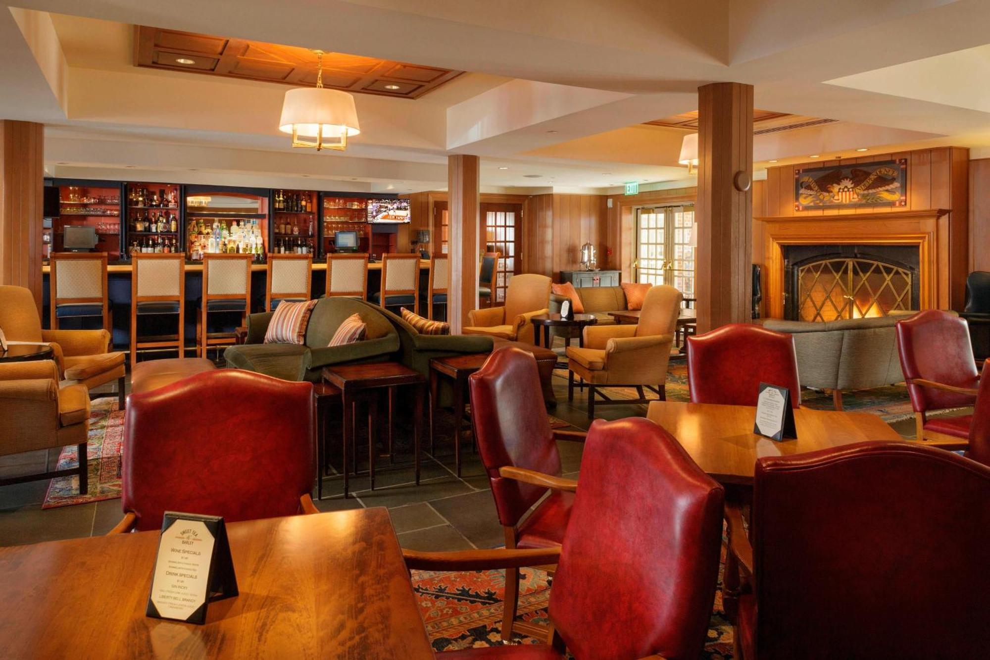 Hotel Lodge, Autograph Collection 5*