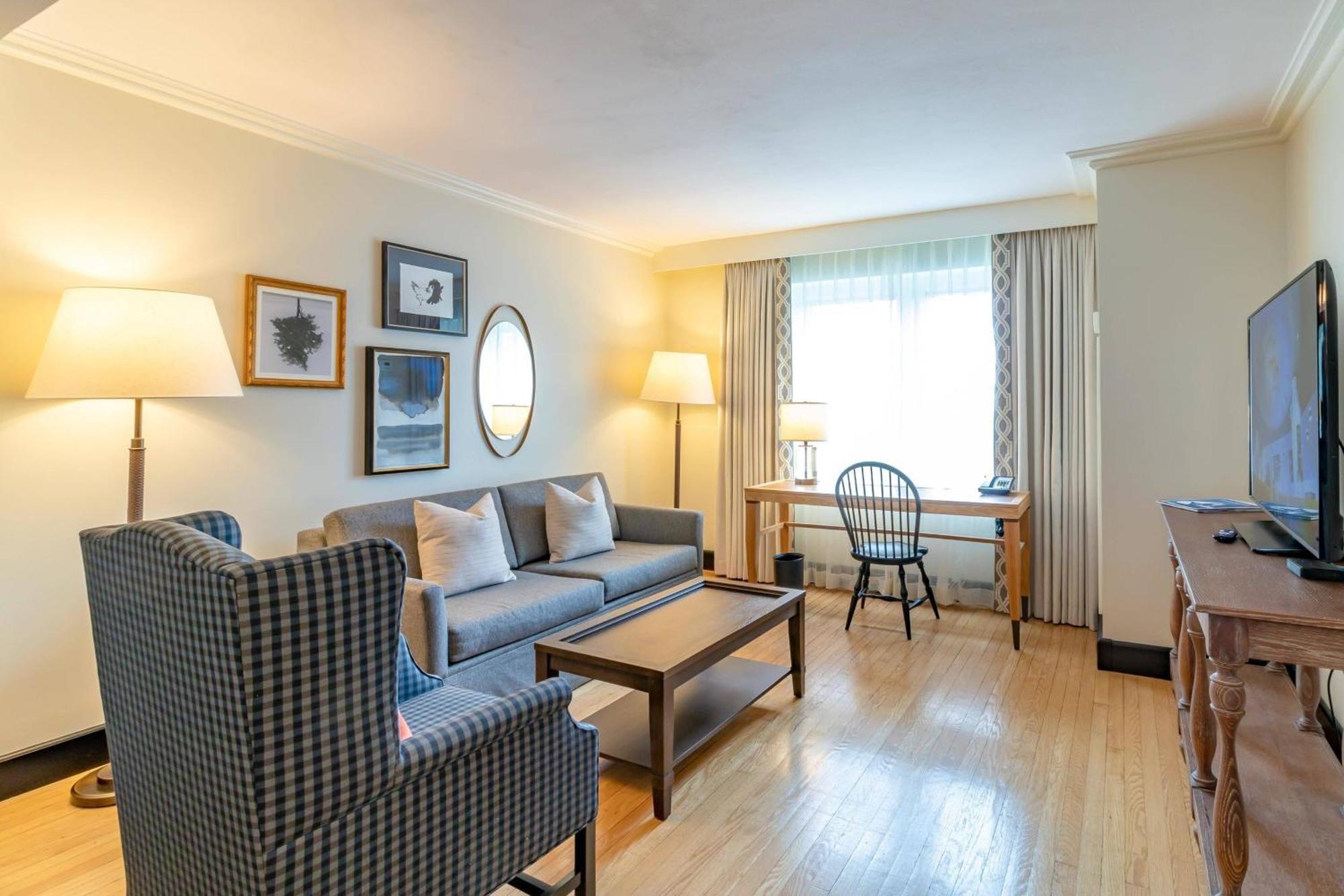 Hotel Lodge, Autograph Collection 5*