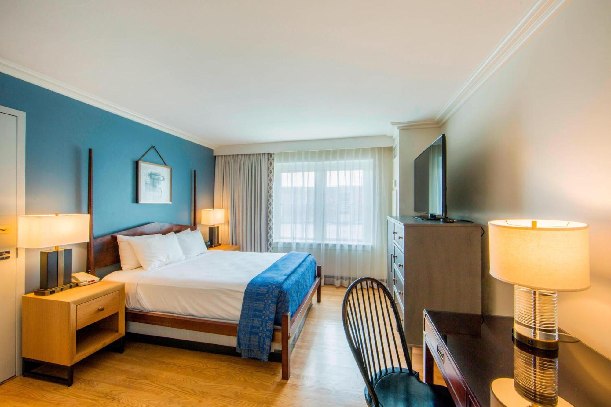 Lodge, Autograph Collection 5* Williamsburg